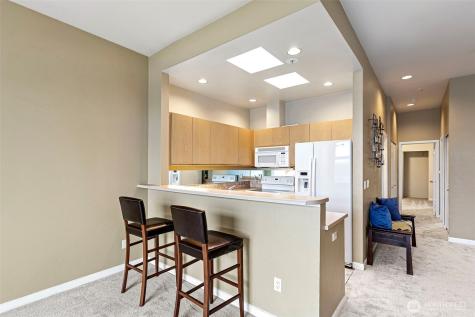 1504 Aurora Ave N Seattle WA 98109