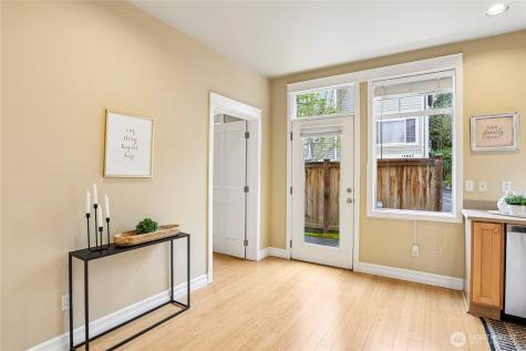 11875 SE 4th Place Bellevue WA 98005