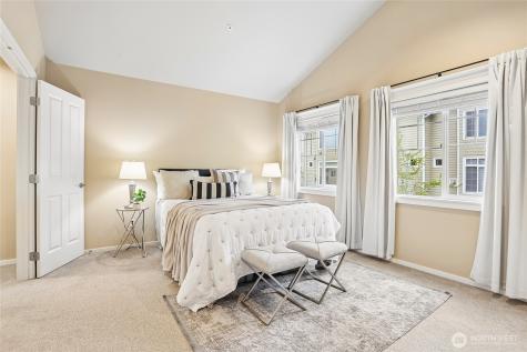 11875 SE 4th Place Bellevue WA 98005