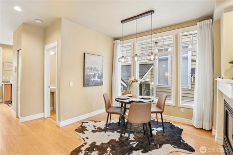 11875 SE 4th Place Bellevue WA 98005