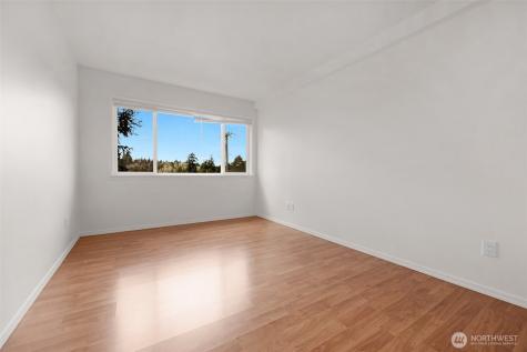 2500 81st Avenue SE Mercer Island WA 98040