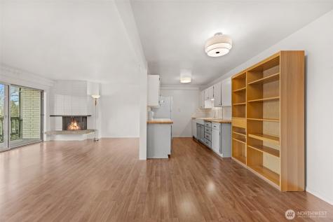 2500 81st Avenue SE Mercer Island WA 98040