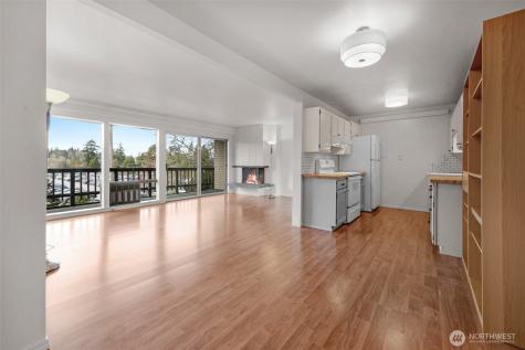 2500 81st Avenue SE Mercer Island WA 98040