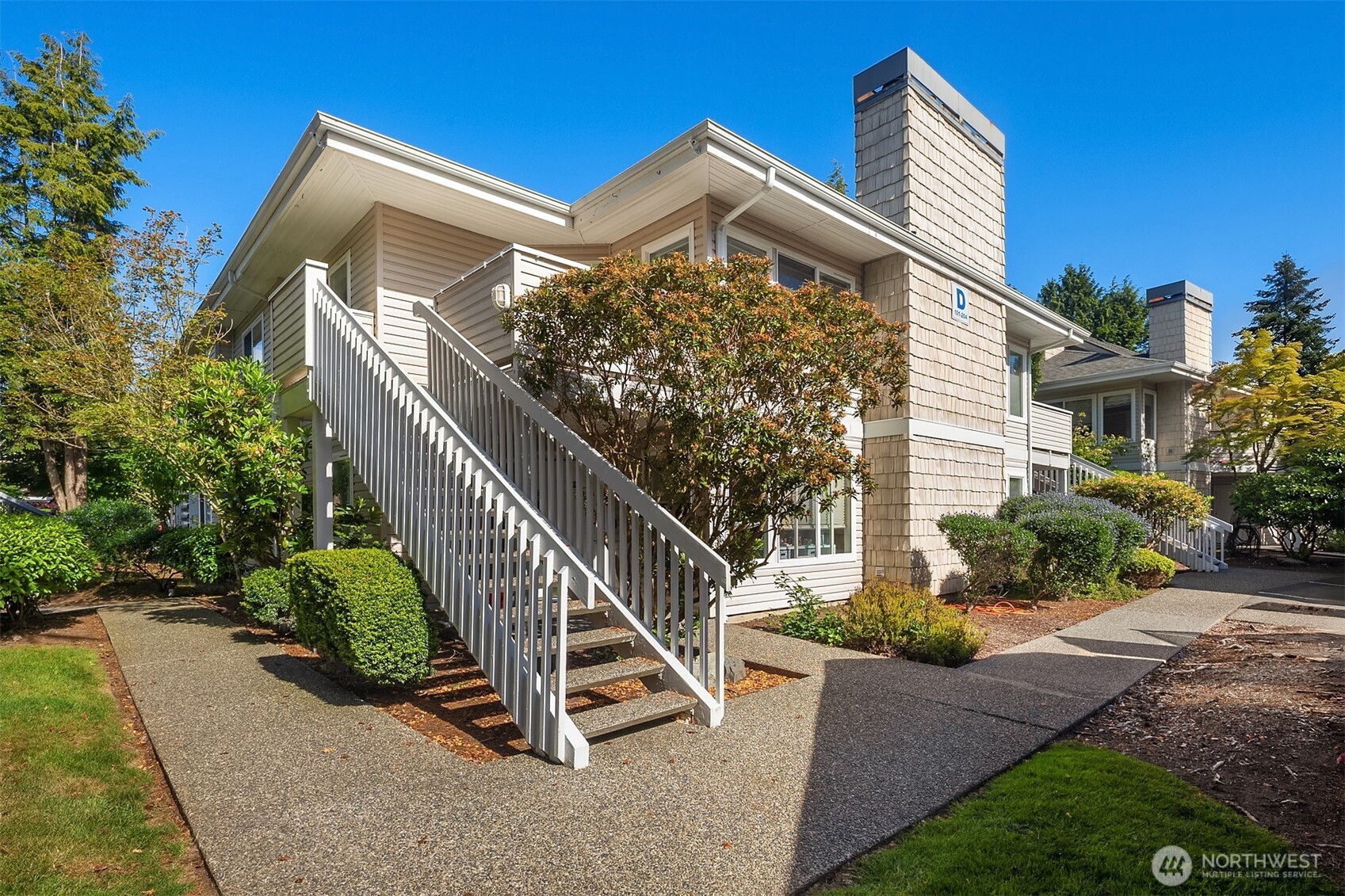 9210 Market Place Lake Stevens WA 98258