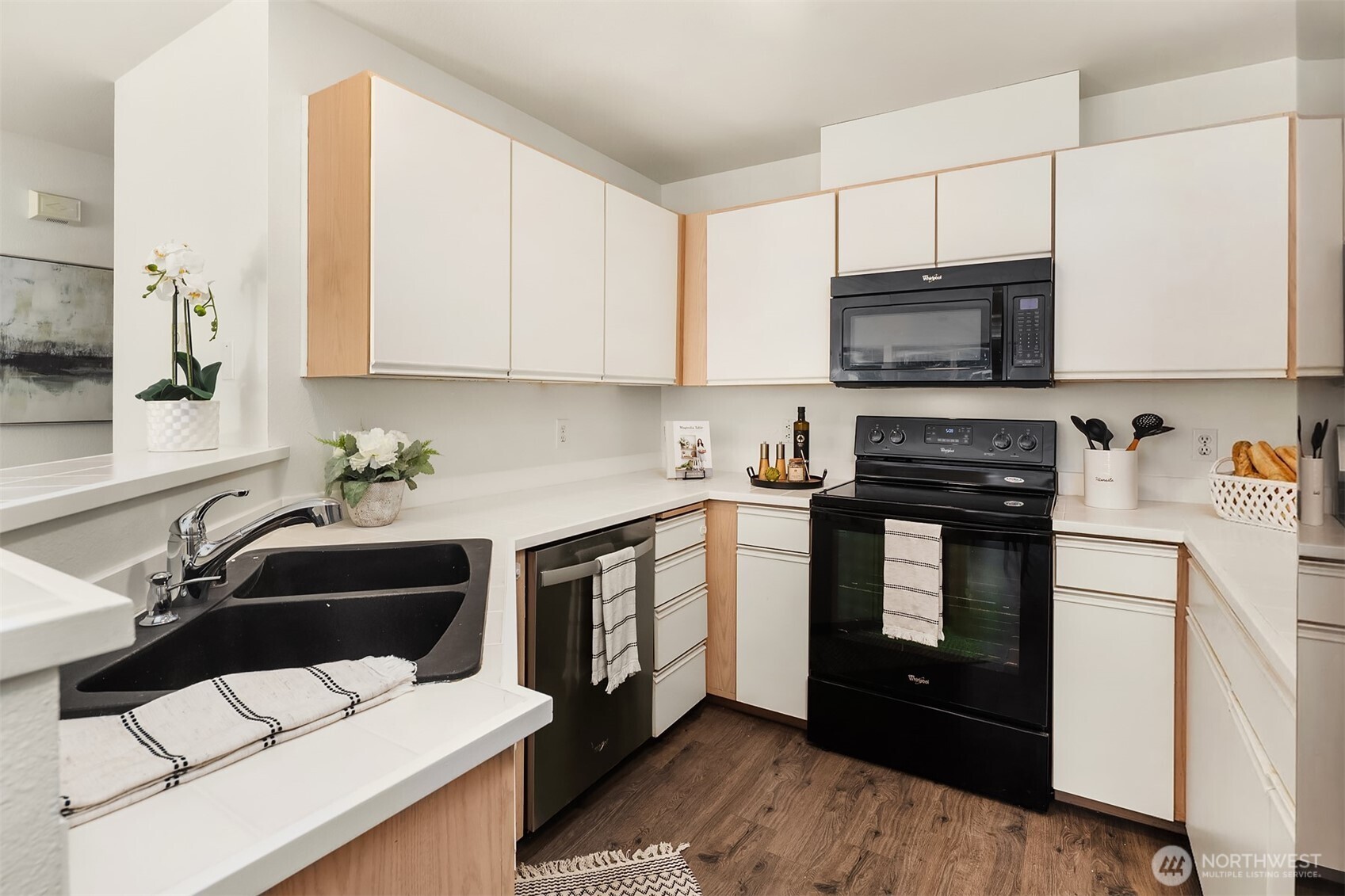 9210 Market Place Lake Stevens WA 98258