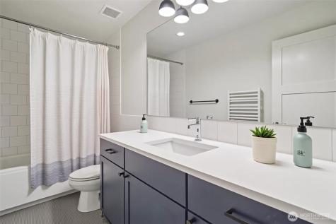 12332 38th Avenue NE Seattle WA 98125