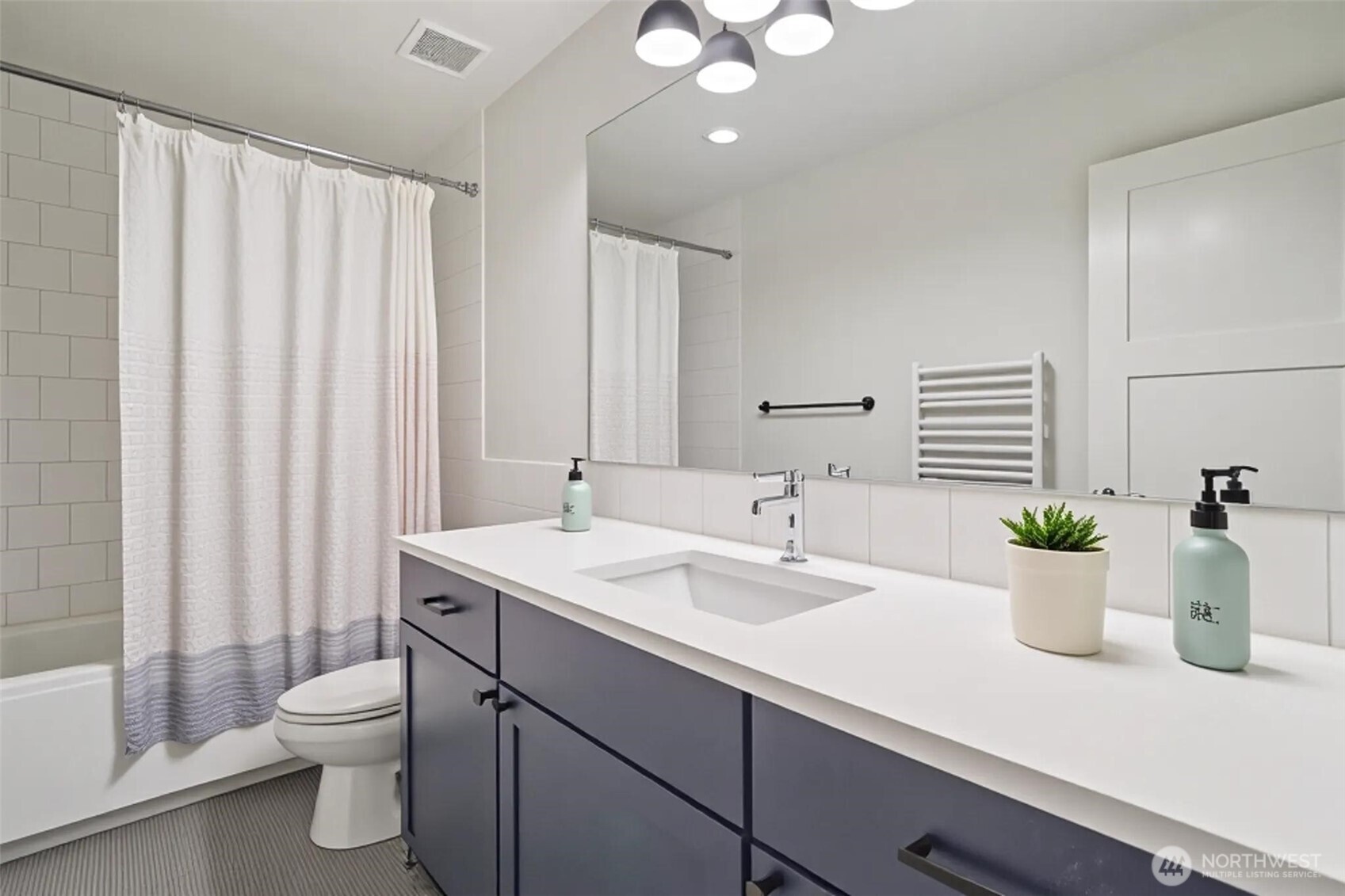 12332 38th Avenue NE Seattle WA 98125
