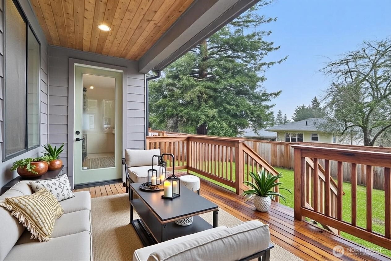12332 38th Avenue NE Seattle WA 98125