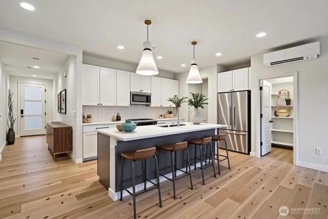 12332 38th Avenue NE Seattle WA 98125