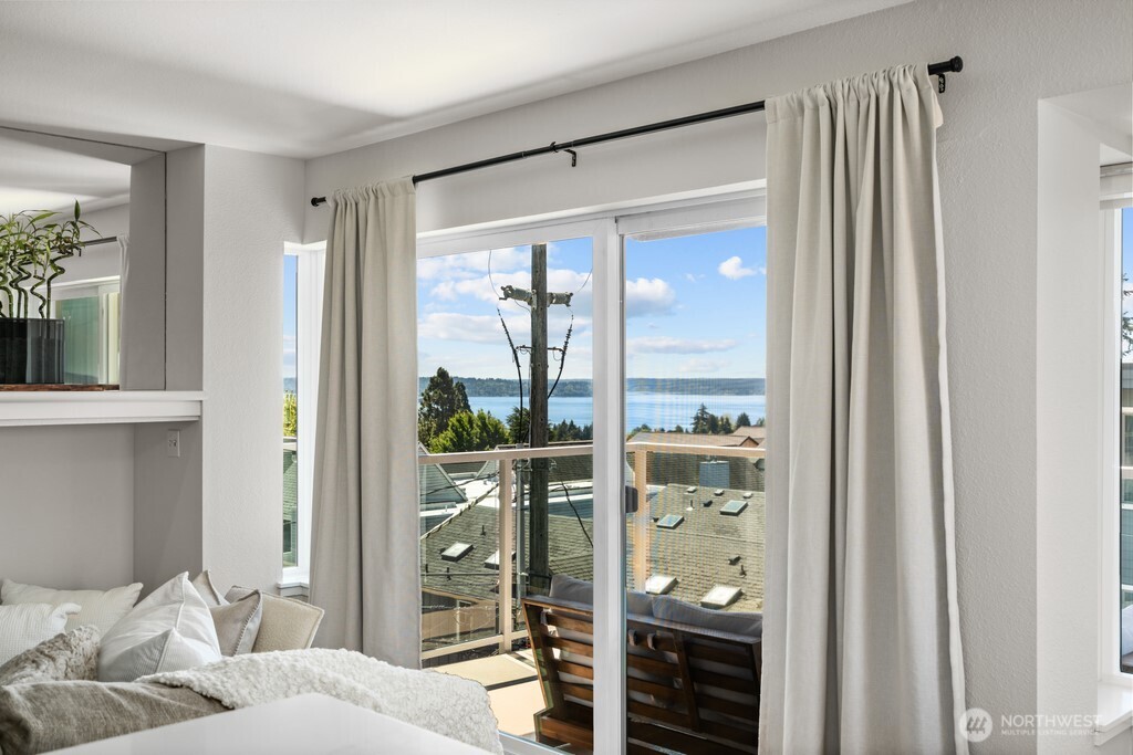 4409 California Avenue SW Seattle WA 98116