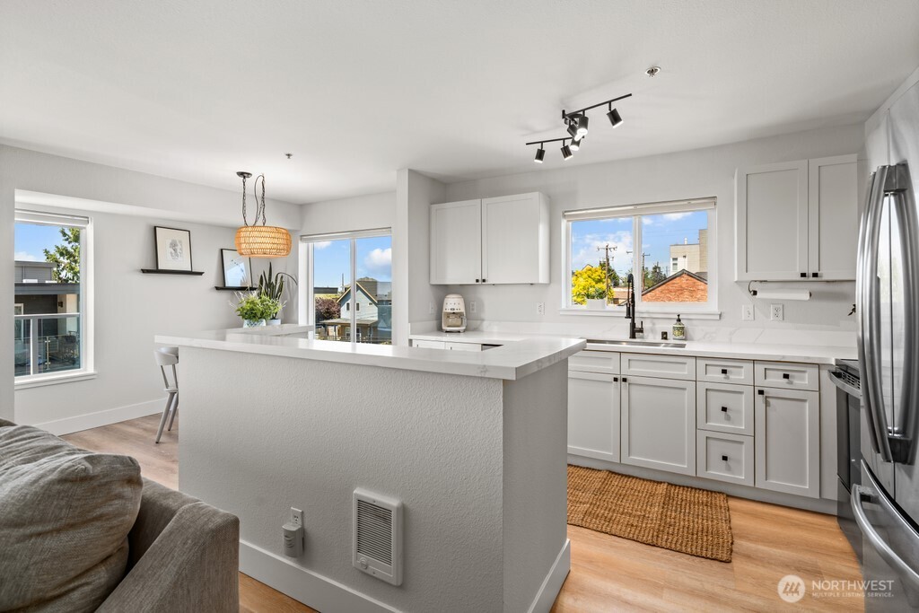 4409 California Avenue SW Seattle WA 98116