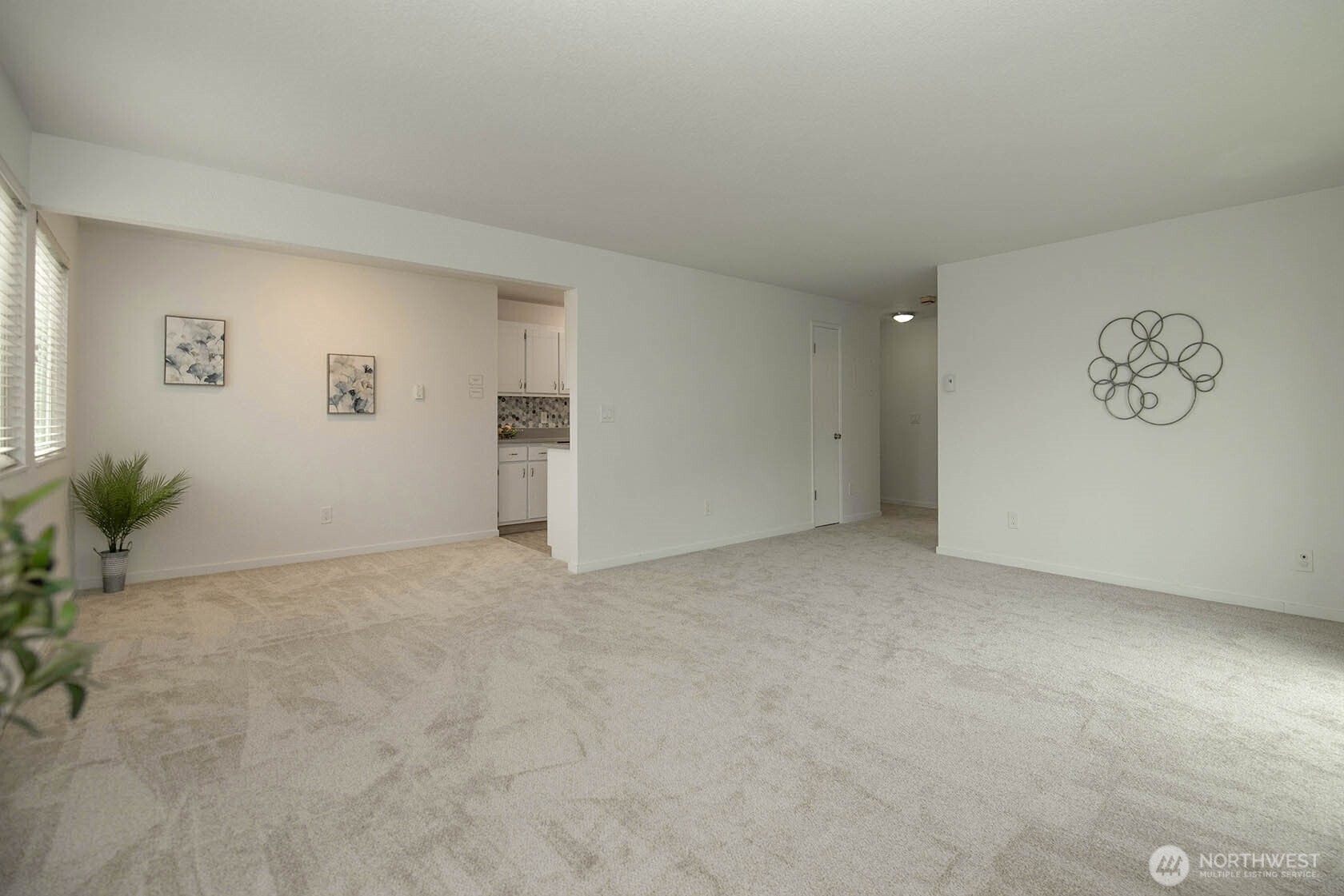 8747 Phinney Avenue N Seattle WA 98103