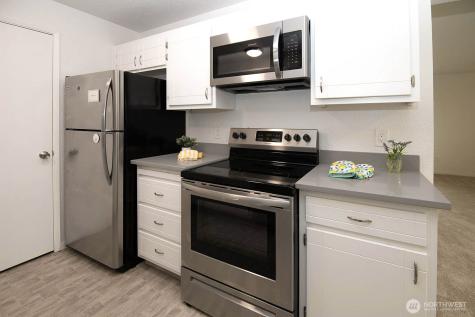 8747 Phinney Avenue N Seattle WA 98103