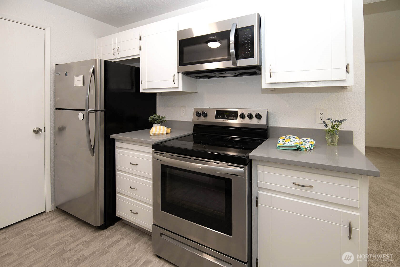 8747 Phinney Avenue N Seattle WA 98103