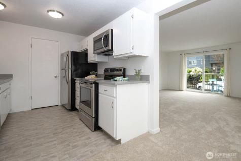 8747 Phinney Avenue N Seattle WA 98103