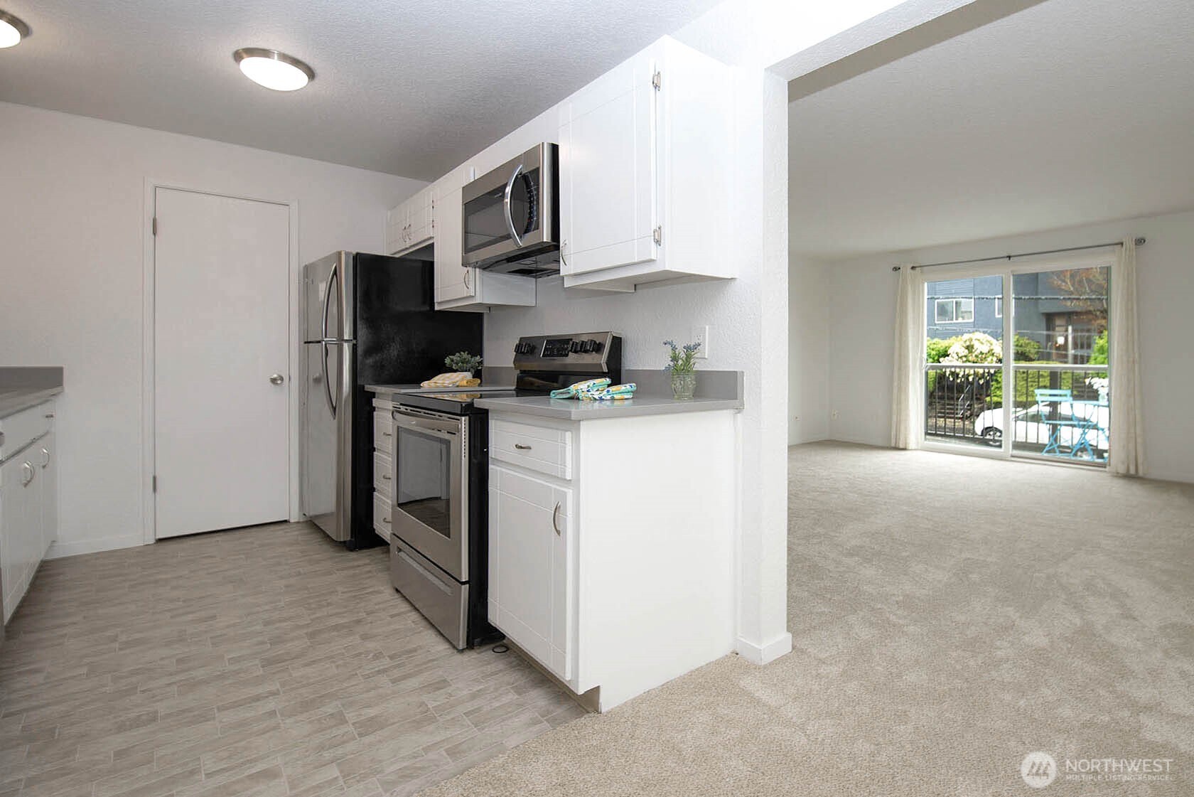 8747 Phinney Avenue N Seattle WA 98103