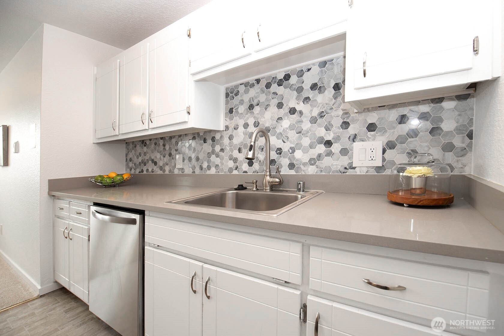 8747 Phinney Avenue N Seattle WA 98103