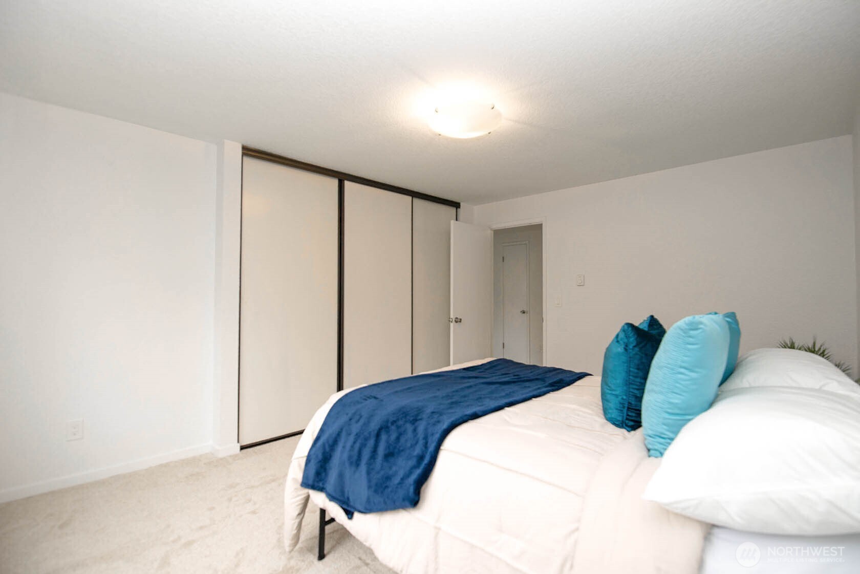 8747 Phinney Avenue N Seattle WA 98103