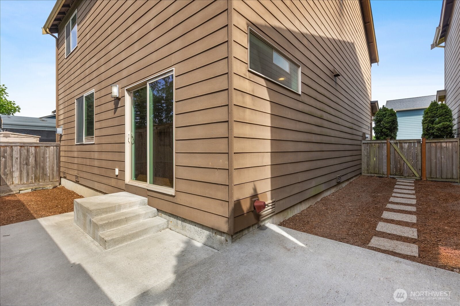 15806 14th Avenue W Lynnwood WA 98087