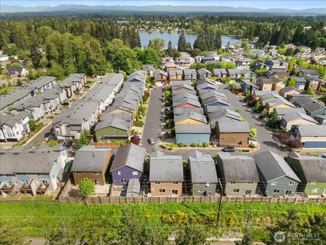 15806 14th Avenue W Lynnwood WA 98087