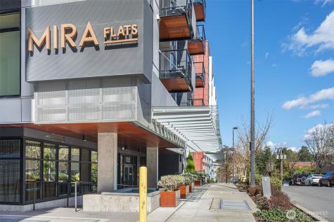 1085 103rd Avenue NE Bellevue WA 98004