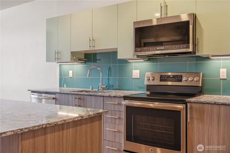 1085 103rd Avenue NE Bellevue WA 98004