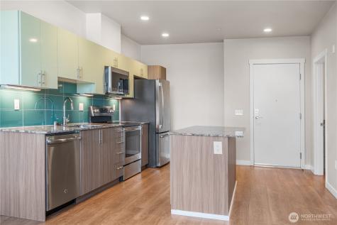 1085 103rd Avenue NE Bellevue WA 98004
