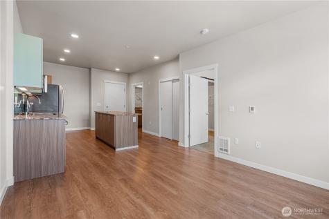 1085 103rd Avenue NE Bellevue WA 98004
