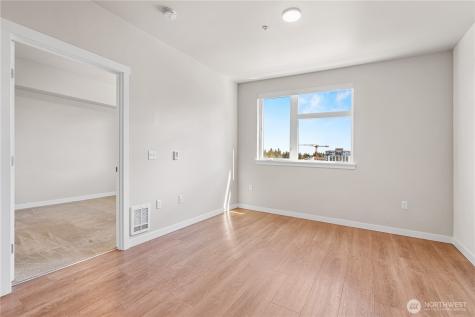 1085 103rd Avenue NE Bellevue WA 98004