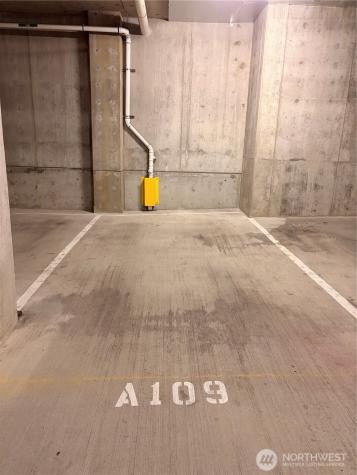 1085 103rd Avenue NE Bellevue WA 98004