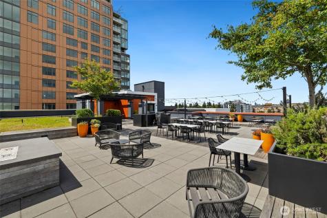 1085 103rd Avenue NE Bellevue WA 98004
