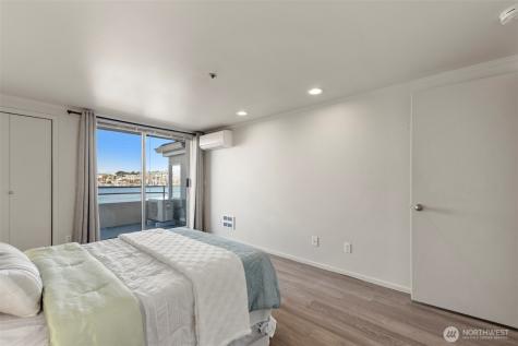 2400 8th Avenue N Seattle WA 98109