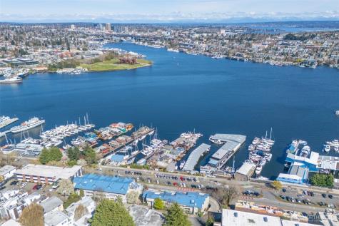 2400 8th Avenue N Seattle WA 98109