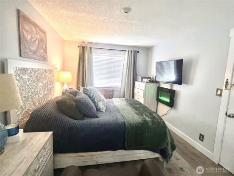 304 NW 14th Street NW Long Beach WA 98631
