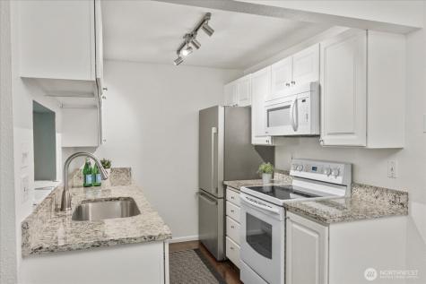 14200 NE 171st Street Woodinville WA 98072
