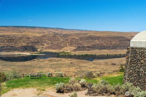 23658 Sagecliffe Road NW Quincy WA 98848