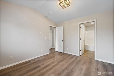 14819 29th Avenue W Lynnwood WA 98087