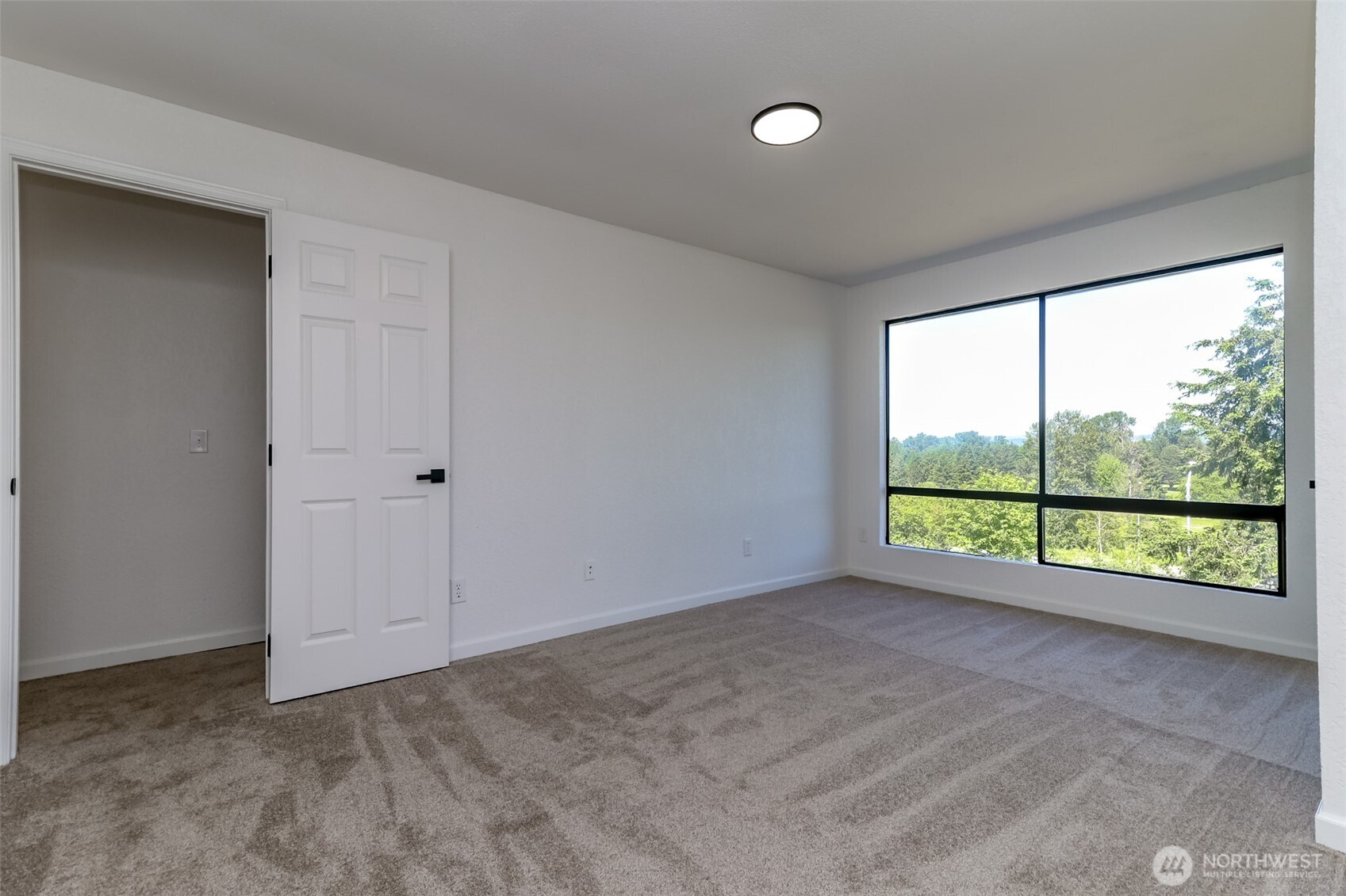 25014 Lake Fenwick Road Kent WA 98032