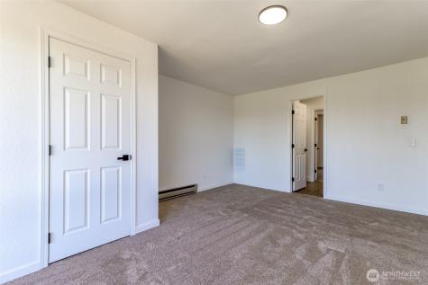 25014 Lake Fenwick Road Kent WA 98032