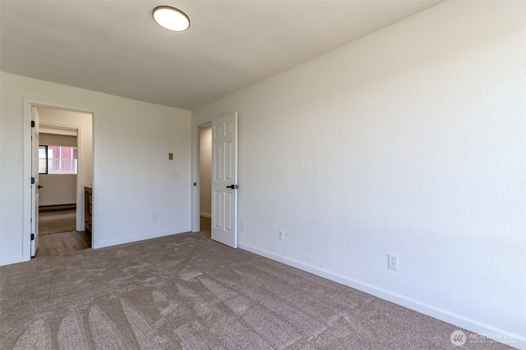 25014 Lake Fenwick Road Kent WA 98032
