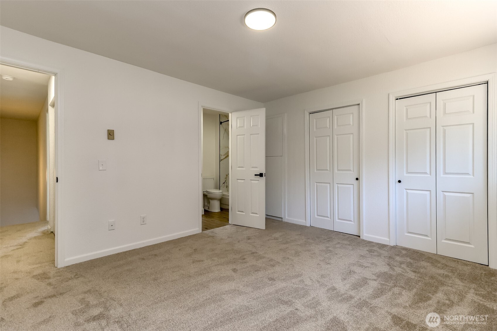 25014 Lake Fenwick Road Kent WA 98032