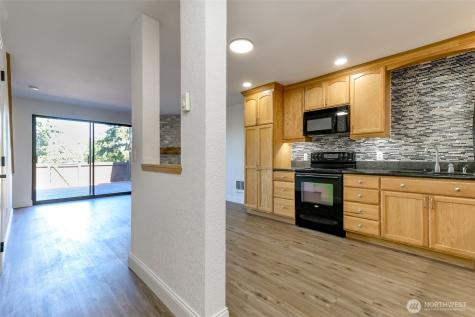 25014 Lake Fenwick Road Kent WA 98032