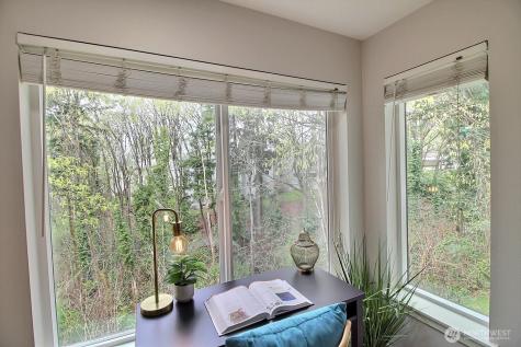 975 Aberdeen Avenue NE Renton WA 98056