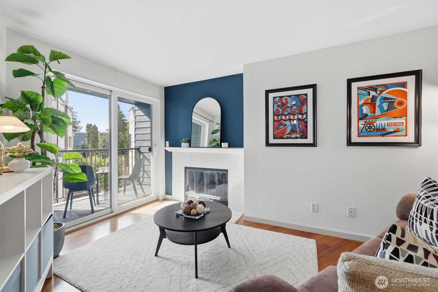 3045 20th Avenue W Seattle WA 98199