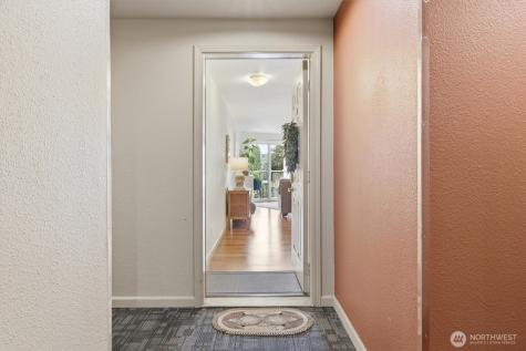 3045 20th Avenue W Seattle WA 98199