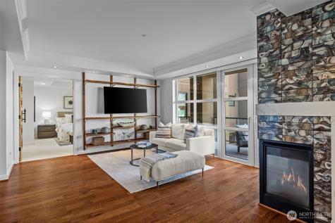 10047 Main Street Bellevue WA 98004