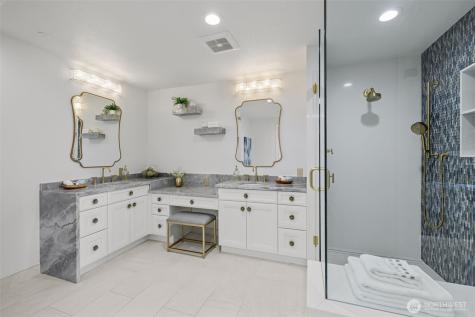 10047 Main Street Bellevue WA 98004