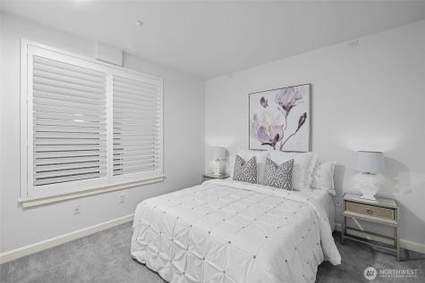 10047 Main Street Bellevue WA 98004