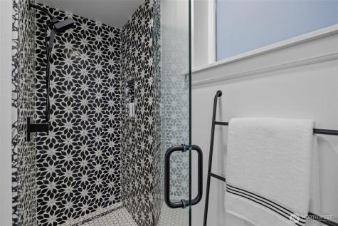 10047 Main Street Bellevue WA 98004