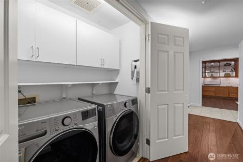 10047 Main Street Bellevue WA 98004